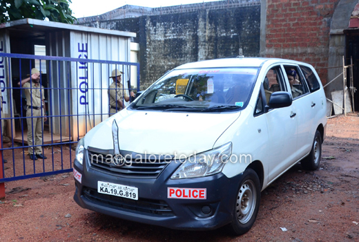Raid on district prison 1